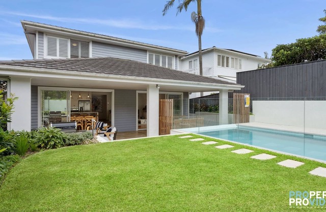 Mosman Family Holiday Retreat - Heated Pool