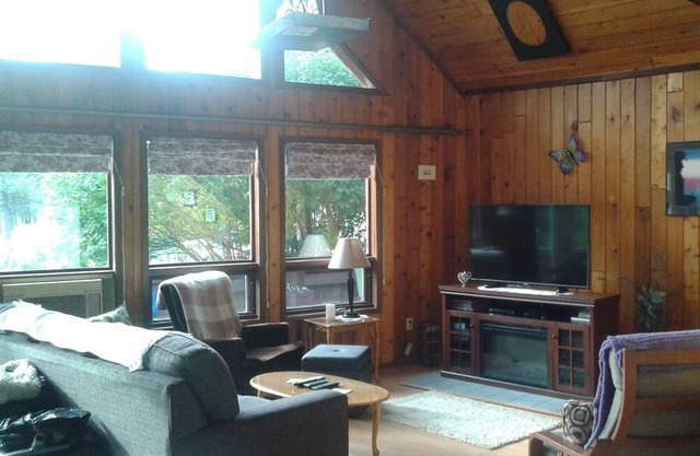 Mountain Beauty Chalets - Accessible Vacation (2 Chalets available)