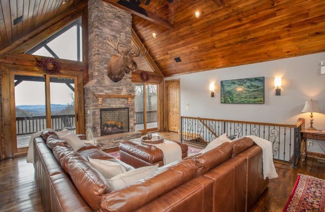 Mountain Laurel Lodge