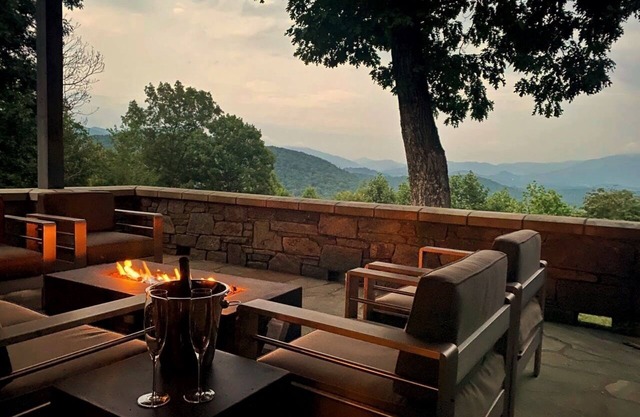 Mountain Views in total Privacy - arcade, spa, theater @ Grand Eagle