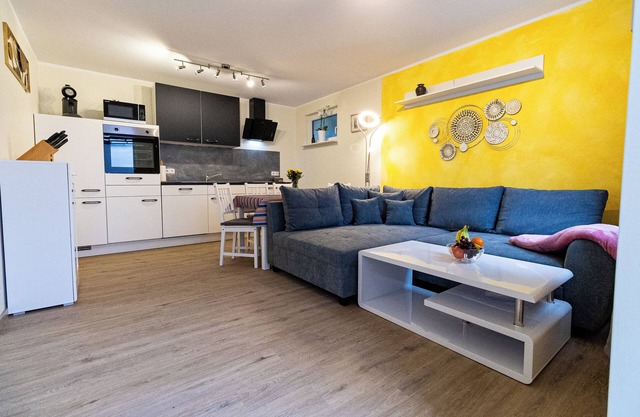 Mühlental vacation apartment, in the Sleeping Beauty of the Moselle (Beilstein), apartment 5