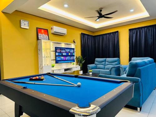 MutiaraMaxx Homestay