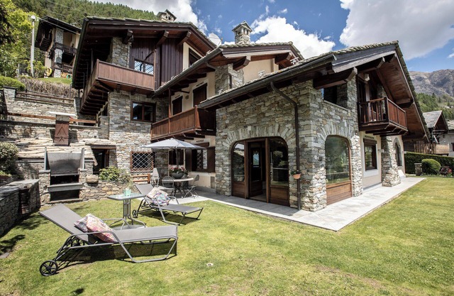 My Dream in Saint Oyen - Deluxe