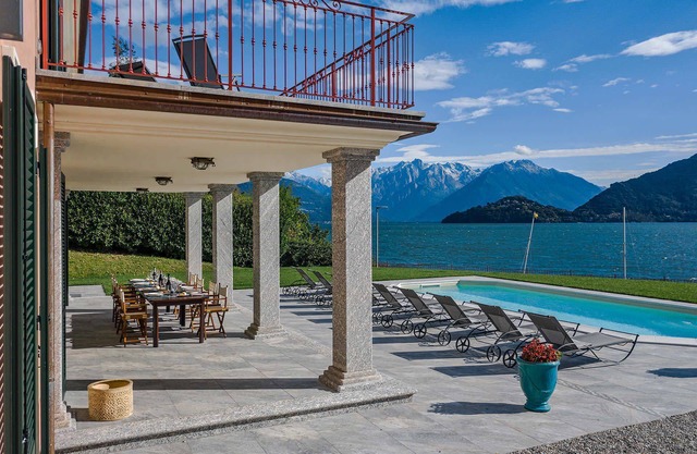 My Rental Homes - Villa Angela with garden front lake and beautiful swimming pool