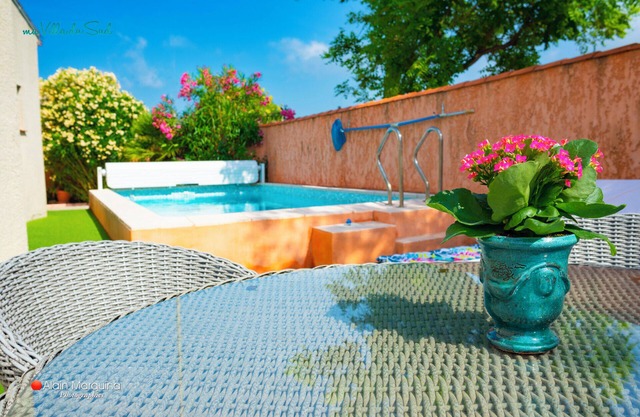 My villa in the south of France w/private pool - a perfume of sea and garrigue