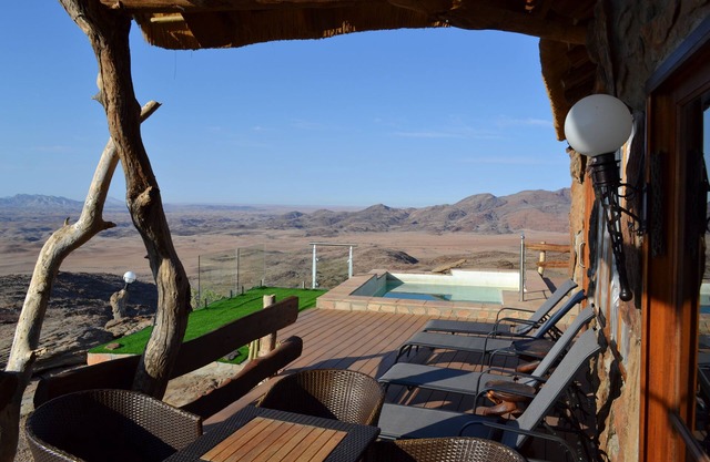 Namib's Valley Lodge