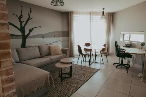 NAMIB Suite - Luxury Apartment near Grove Mall & Hospital Airbnb