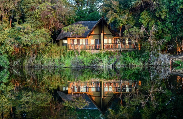Namushasha River Lodge