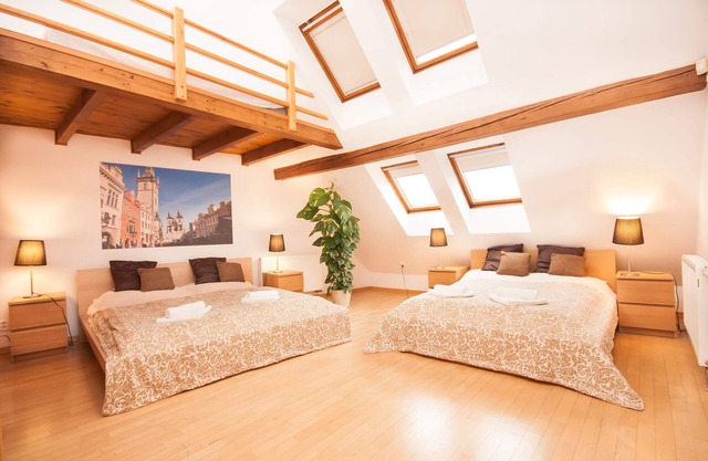 Narodni Loft 3BR, 2BA Penthouse Apartment with Fireplace in Prague Old Town