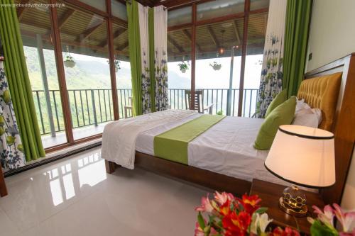 Natural View Resort