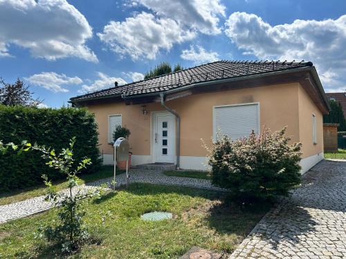 Naturidyll in Seenähe - Ferienhaus Landhaus Habichtnest