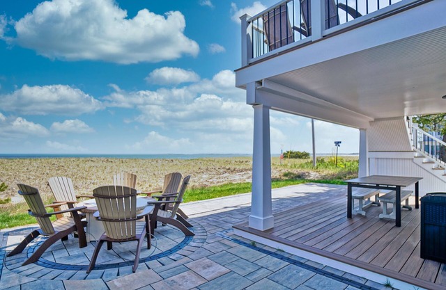 Nautical Point by Bayley Vacation Rentals