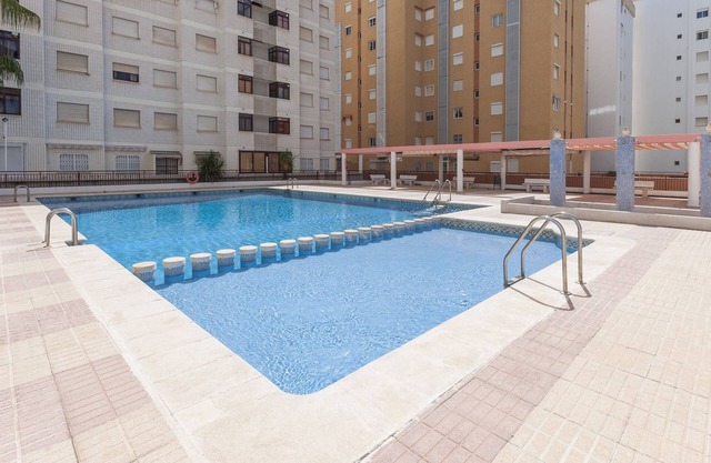 NAVEGANTE - Apartment with shared pool in Playa de Gandia.