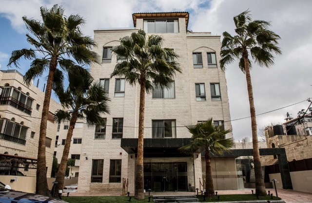 Naylover Hotel Suites