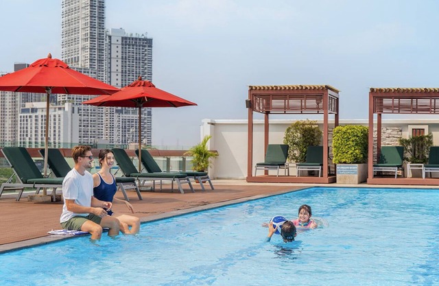 Near BKK Hospital/2Br/Monthly