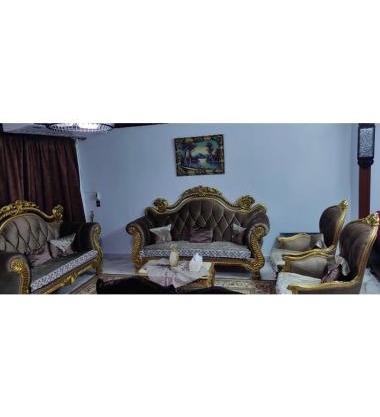 Near Lebanon Square Apartment