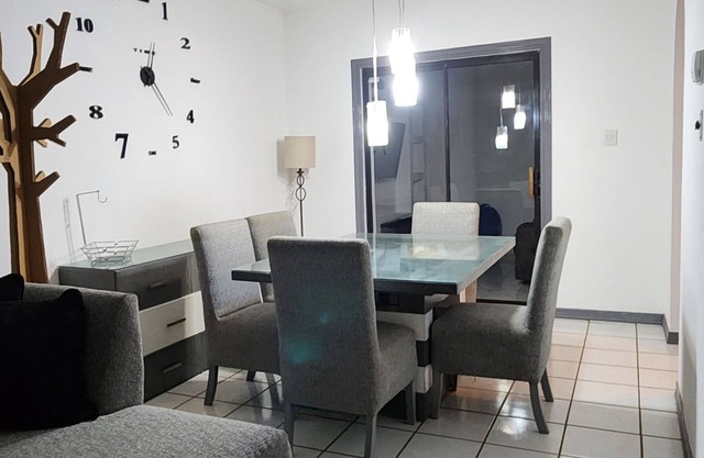Near the US consulate, comfortable house for 3-5 guests in a centric location