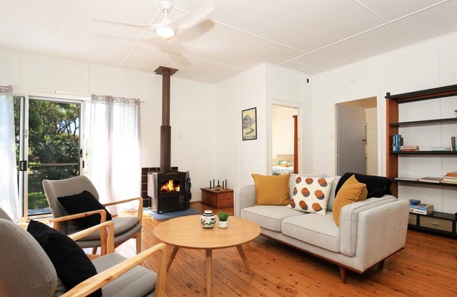 Nest - Pet Friendly - 2 Min Walk to Beach