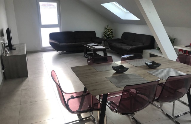 New accommodation, 3 bedrooms, living room, fully equipped kitchen.