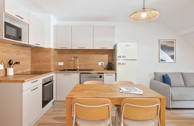 New apartment for 4 with parking in Serre Chevalier