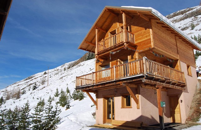 New Chalet, Very Neat Development, South Exposure, View.