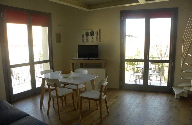 NEW charming 2-bedroom apartment in San Pantaleo
