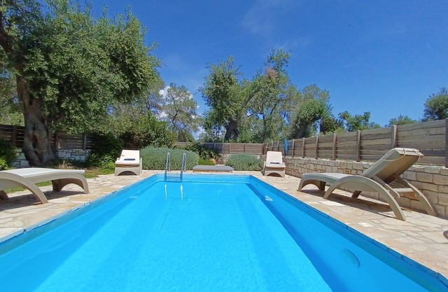 NEW - Charming typical house with private pool in an olive garden