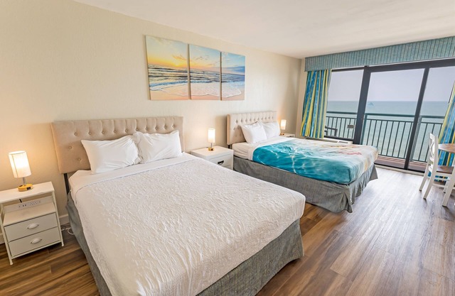 New Direct Oceanfront 8th Floor,Sandcastle South!