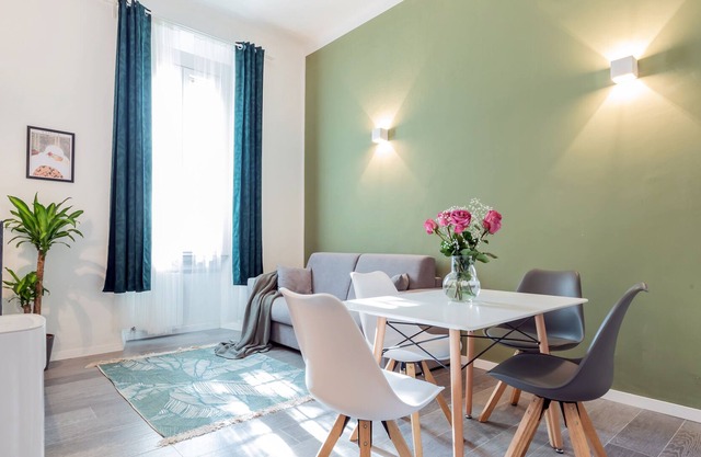 NEW Fast Wifi Elegant Apartment in hearth of Milan