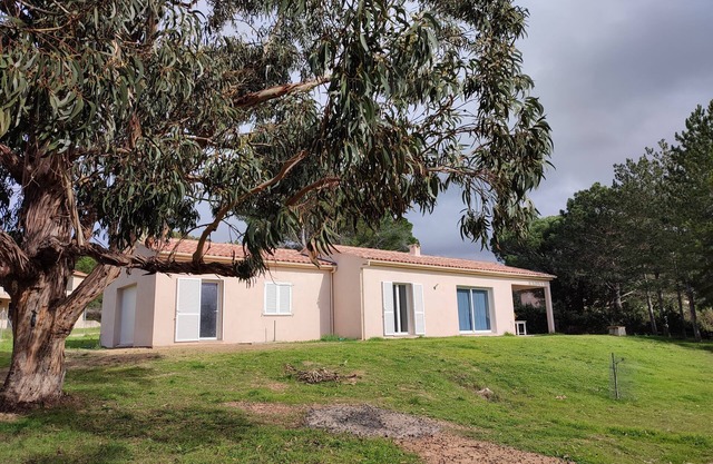 New individual villa in Southern Corsica.