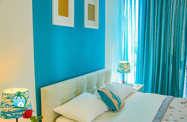 NEW LUXURY APARTMENT- OCEAN view-Pool-WIFI-Gym -6X