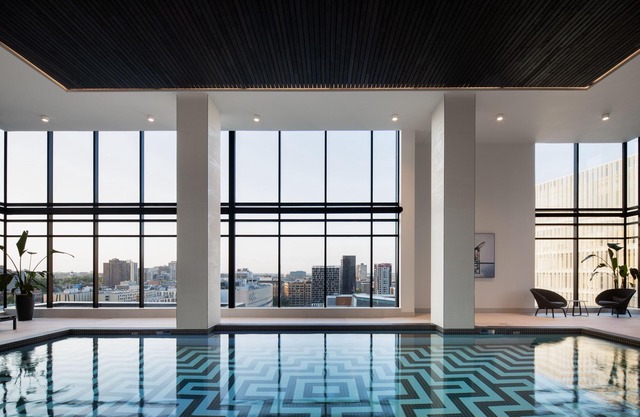 New Luxury Unit in Heart of MTL 901 | Metro access