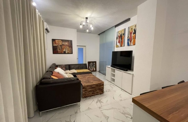 NEW! Modern apartment Blumenhaus