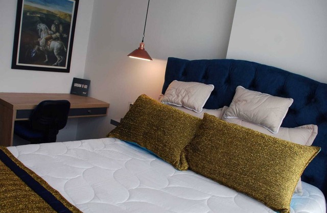 New Modern Studio Apart-Edilberto&Karen