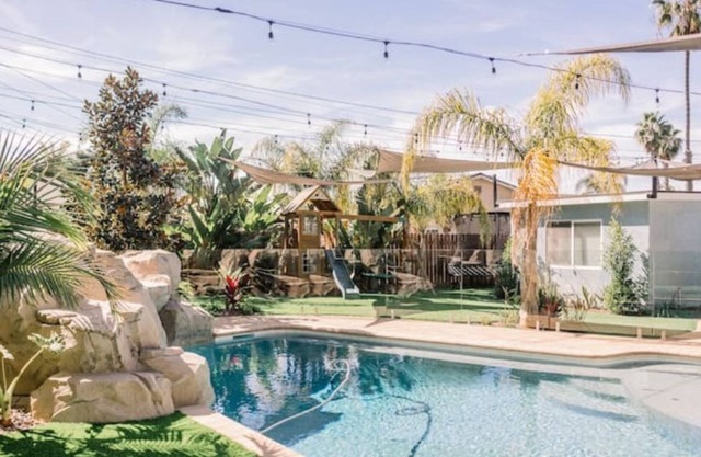 NEW Pristine Poolside Paradise!