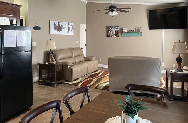 “New”River Chase Wild horses.