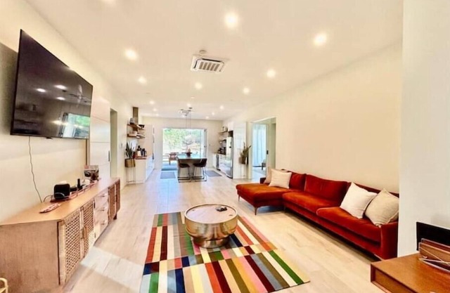 New! St. Silas Garden Villa - 8 minutes away from pristine beaches