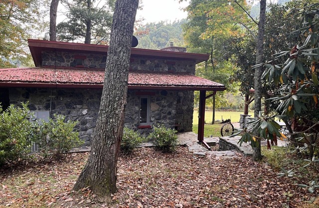 New! Stone Haven Cottage by Buffalo Mountain Getaway