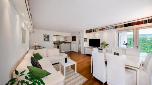"New stylish apartman green forrest 100m2"