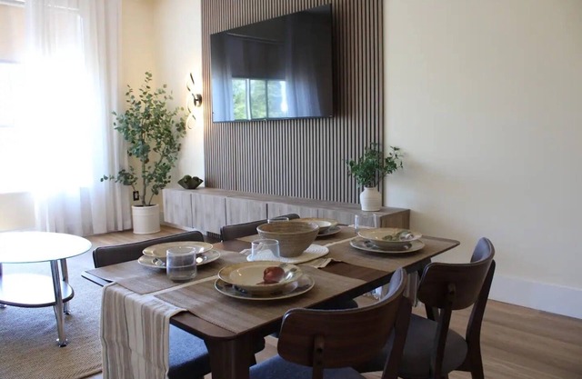 NEW! Stylish Condo on Santana Row