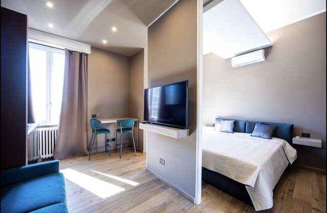 NEW SUITE WITH BALCONY LOCATED IN THE HEART OF MILAN Moscova.suites.apartments