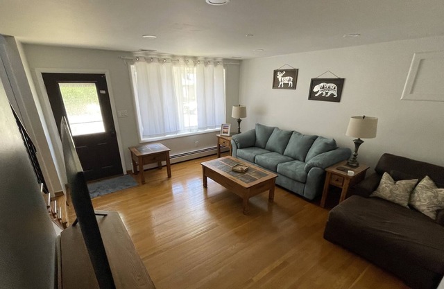 Newly Remodeled Single Family Home : Bayview/Hopkins Area