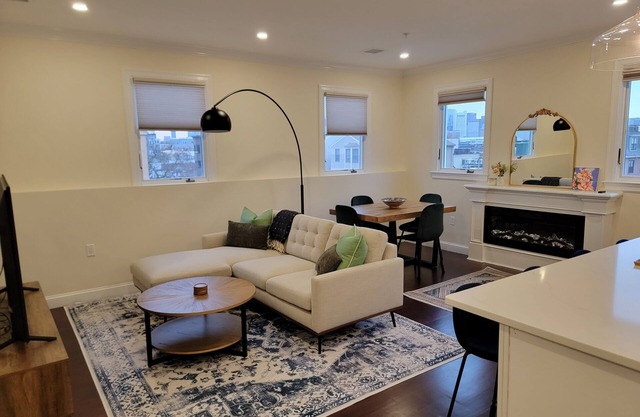 Newly renovated 2 br/2ba with office retreat within the heart of South Boston