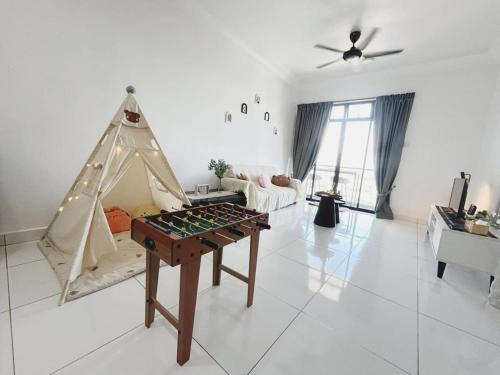 Next to Paradigm Mall Escape JB,3BR, Up to 10 Person,