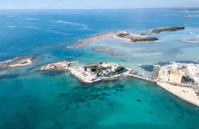 Nice apartment for 4 guests with WIFI, TV and pets allowed, close to Otranto