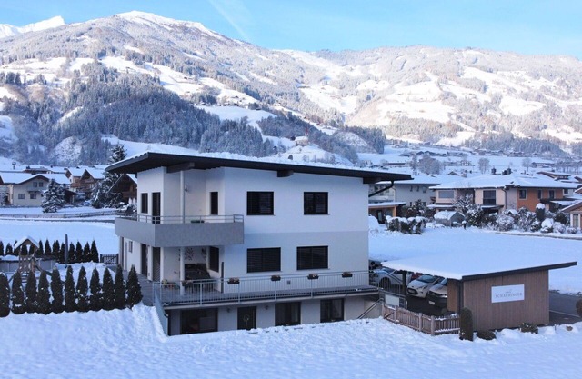 Nice apartment for 5 people with WIFI, TV and terrace