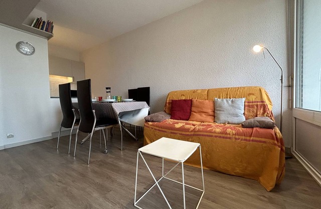 Nice apartment 5 min from the sea, 2 bedrooms, parking, balcony, Châtelaillon-Plage