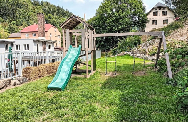 Nice apartment for 4 guests with WIFI, pool, TV and patio