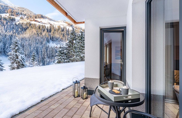 Nice apartment for 14 people with WIFI, TV and terrace