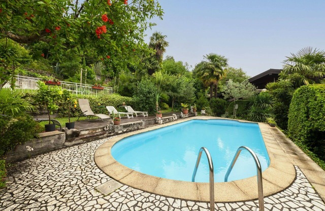 Nice apartment for 2 people with pool, A/C, WIFI, TV, patio and pets allowed
